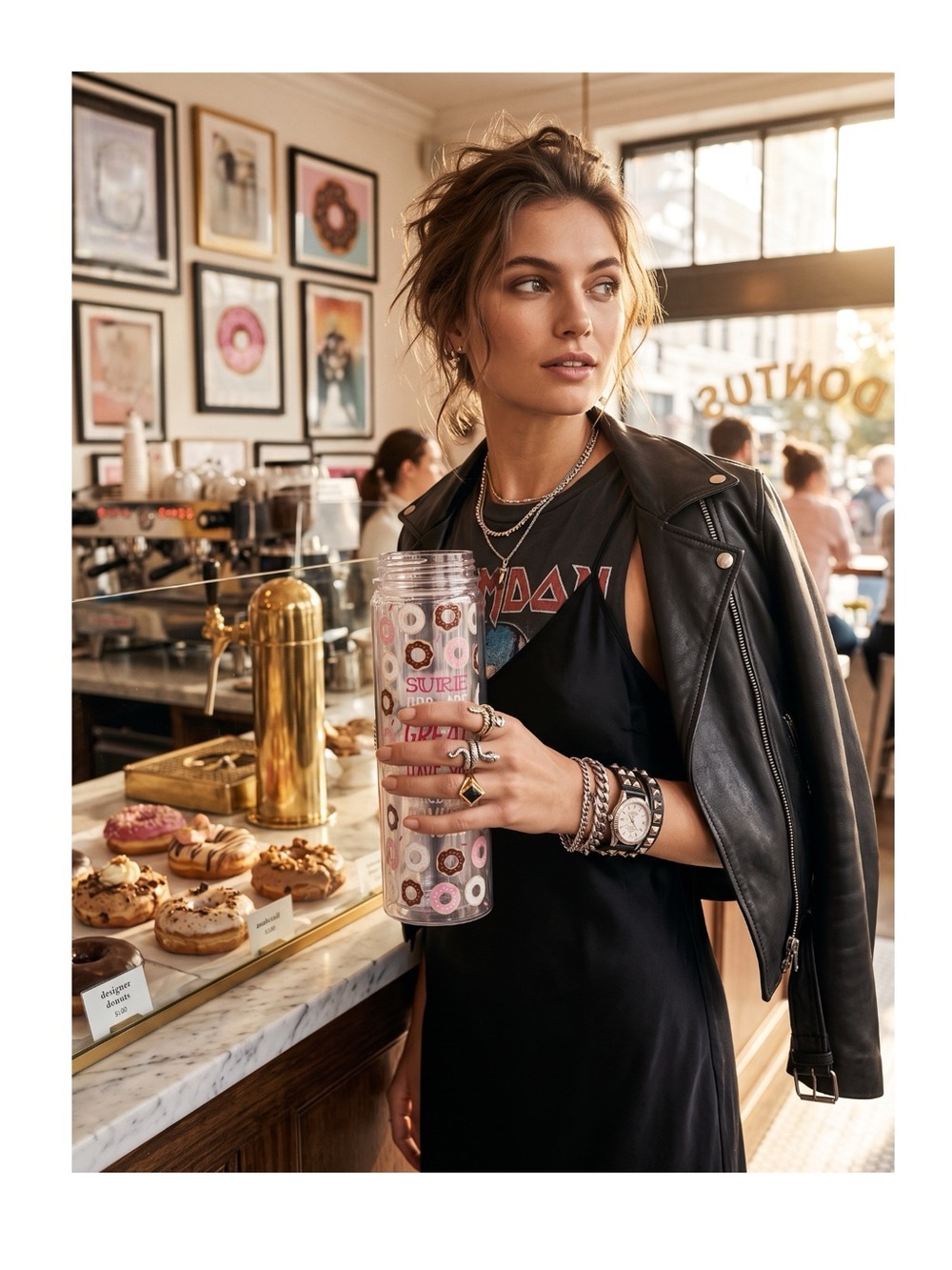 new Boston Warehouse 𖦹 BPA Free Water Bottle 𖦹 Clear Donut Print 𖦹 20 oz 𖦹 - Picture 15 of 16